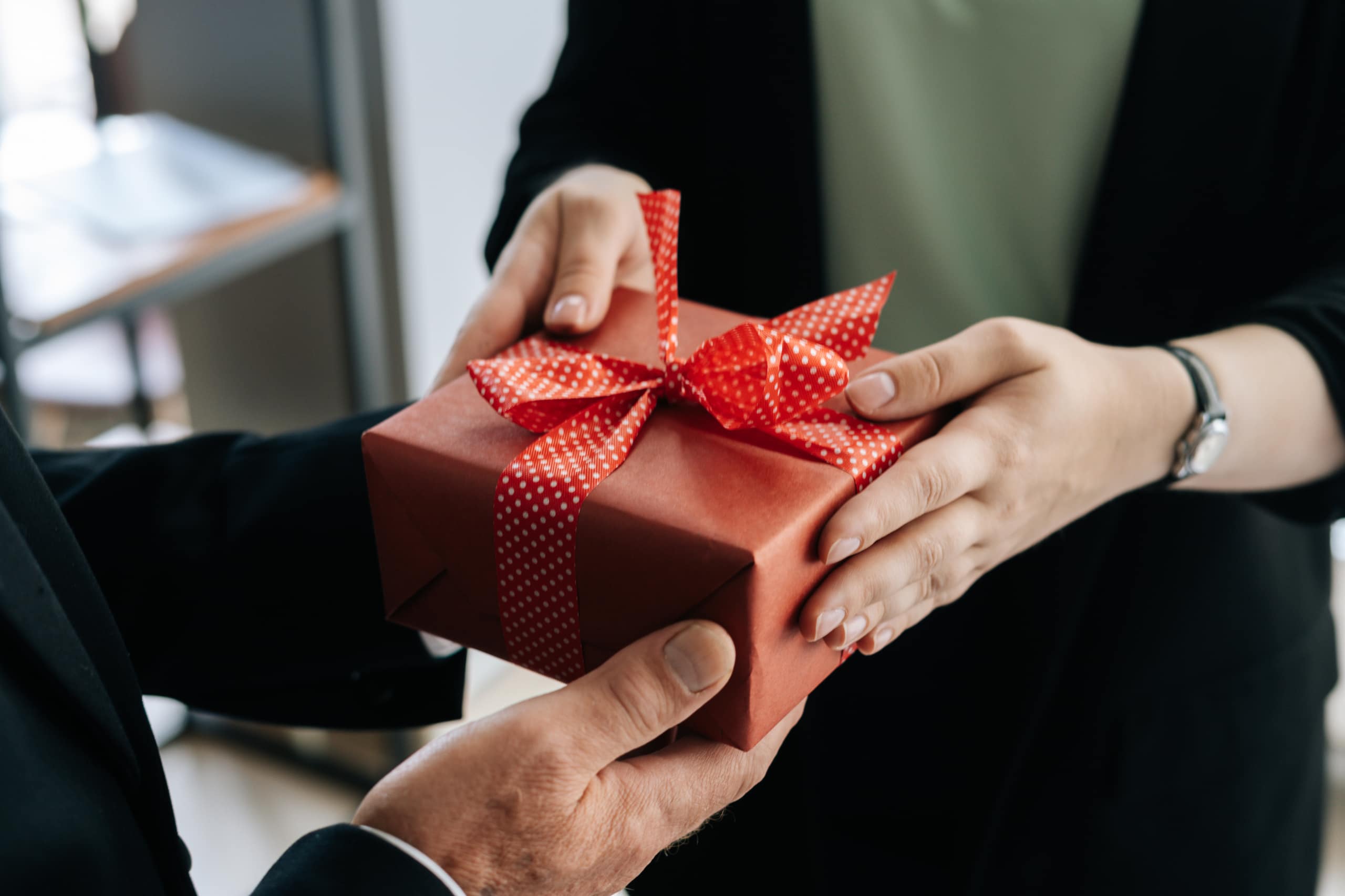 defective gift