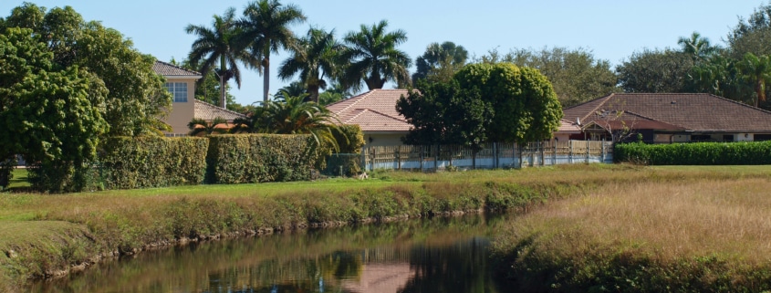 one dead after car plunges into lehigh acres canal