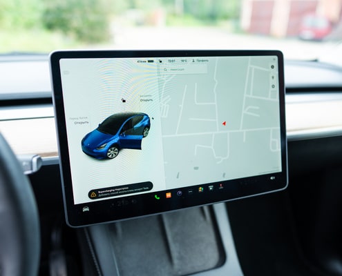 tesla autopilot crash