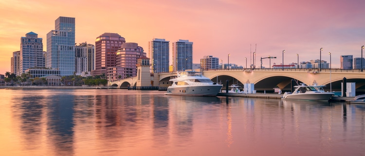 Can you sue the government in Florida?