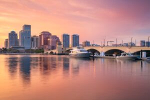 Can you sue the government in Florida?