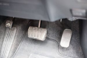 defective car parts accelerator