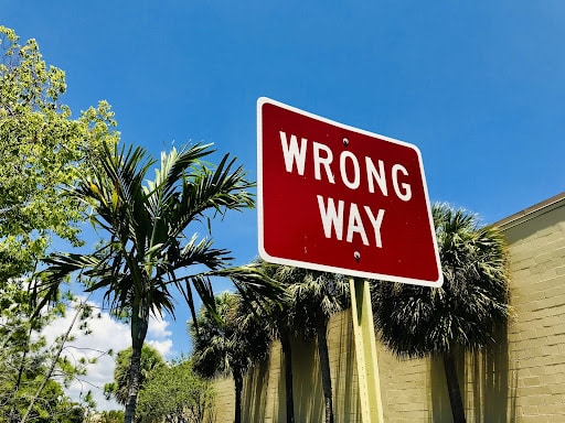 wrong way driver alert system